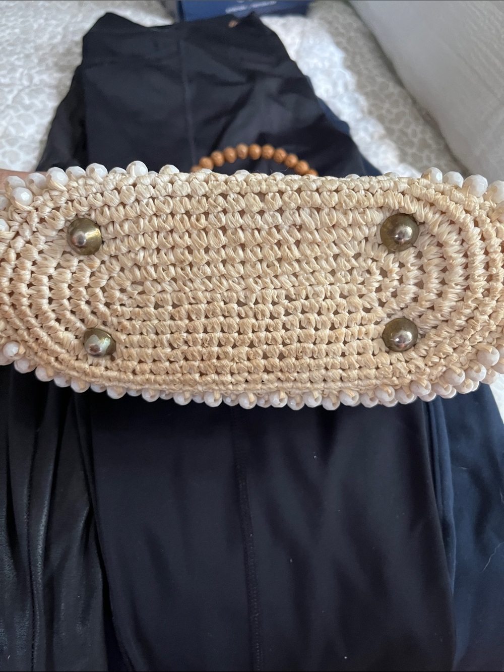 Hand-Beaded Straw Clutch in Cream with Wooden Handle - Picture 3 of 3